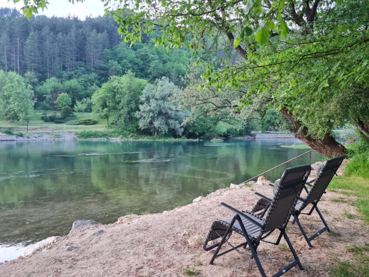 Emrah River 别墅 Bihać